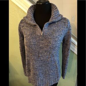 Nice knitted sweater by Liz Claiborne in XL